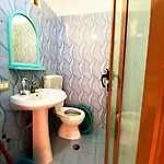 Ramo's Cozy Beachside Haven With Panoramic Views - 1st Semesterbostad Vlorë
