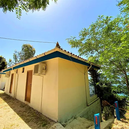 Ramo's Cozy Beachside Haven With Panoramic Views - 1st 펜션 *