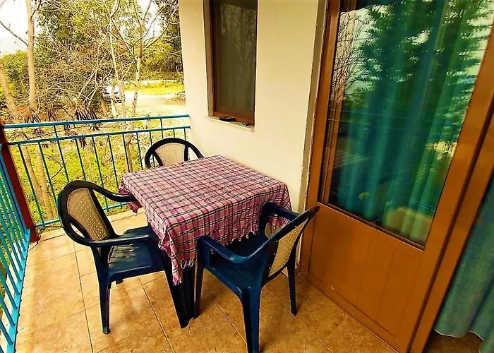 Ramo's Cozy Beachside Haven With Panoramic Views - 1st Ferienhaus *