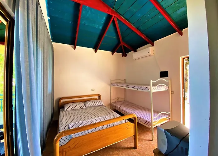 Сasa de vacaciones Ramo's Cozy Beachside Haven With Panoramic Views - 1st *